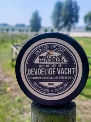 Gevoelige Vacht Shampoo bar op paal weide_converted