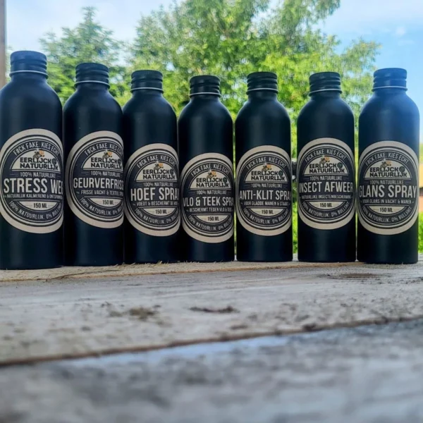 Hoef Spray op tafel met andere sprays Hoef Spray op tafel met andere sprays