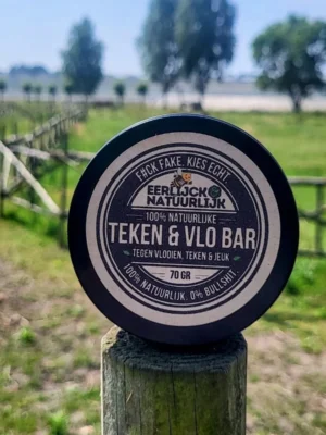Teken & Vlo Shampoo bar op paal weide