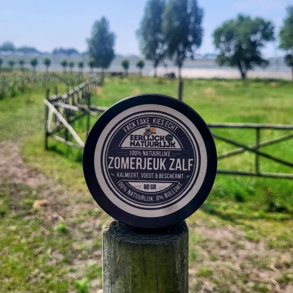 ZomerJeuk Zalf op paal weide ZomerJeuk Zalf op paal weide